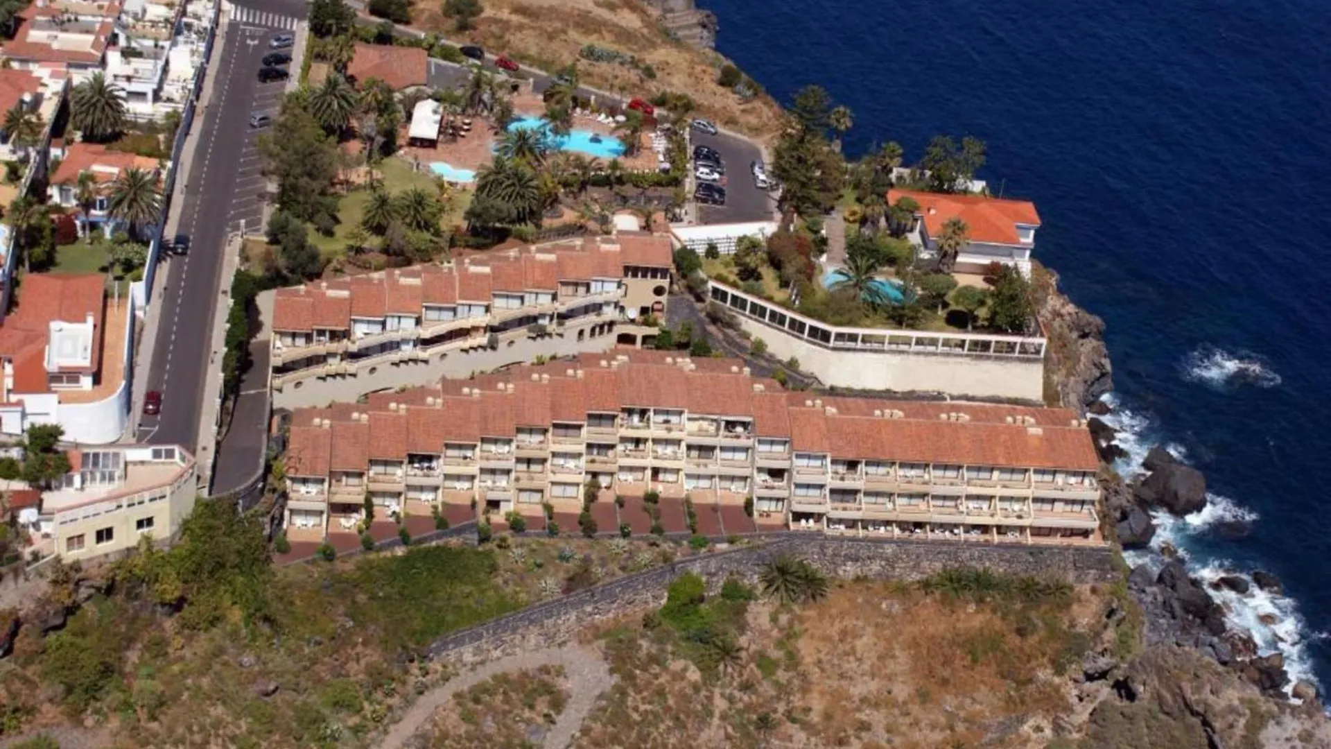 Aparthotel Apartamento Con Piscina Y Vistas Al Mar Sobre Acantilado Los Realejos Spanje
